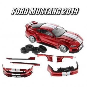 DIECAST MASTERS フォード マスタング 19 ワイドボティキット RHD 1/18スケール 61008