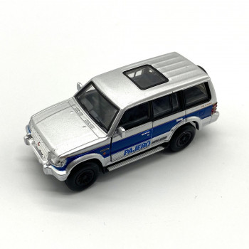 TOY EAST 三菱 パジェロ 2nd Gen ブルーストライプ RHD 1/64スケール 64B0036